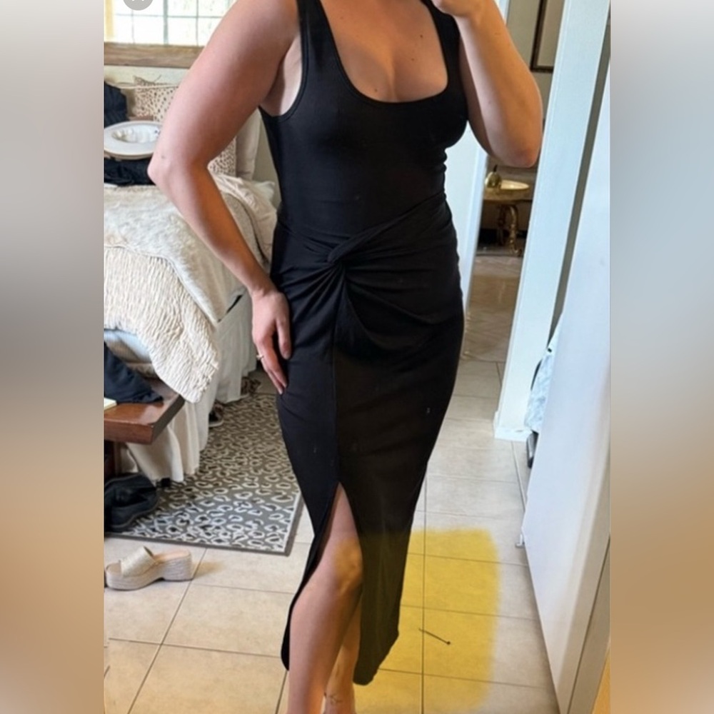 NWOT Ribbed Black Midi Skirt +Crop Top